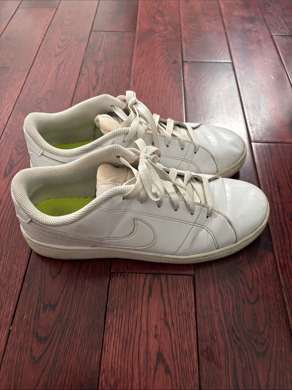Nike White Low-Top Leather Sneakers with Lime Insole